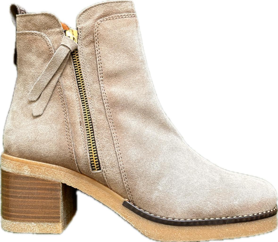 Desiree Donnie Boot Taupe
