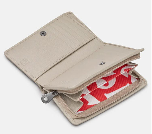 Yoshi Leather Zip around Purse Country Cottage