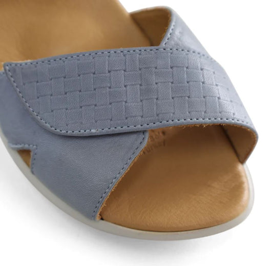 Tesselli Tuesday Cosmic Wedge Sandal