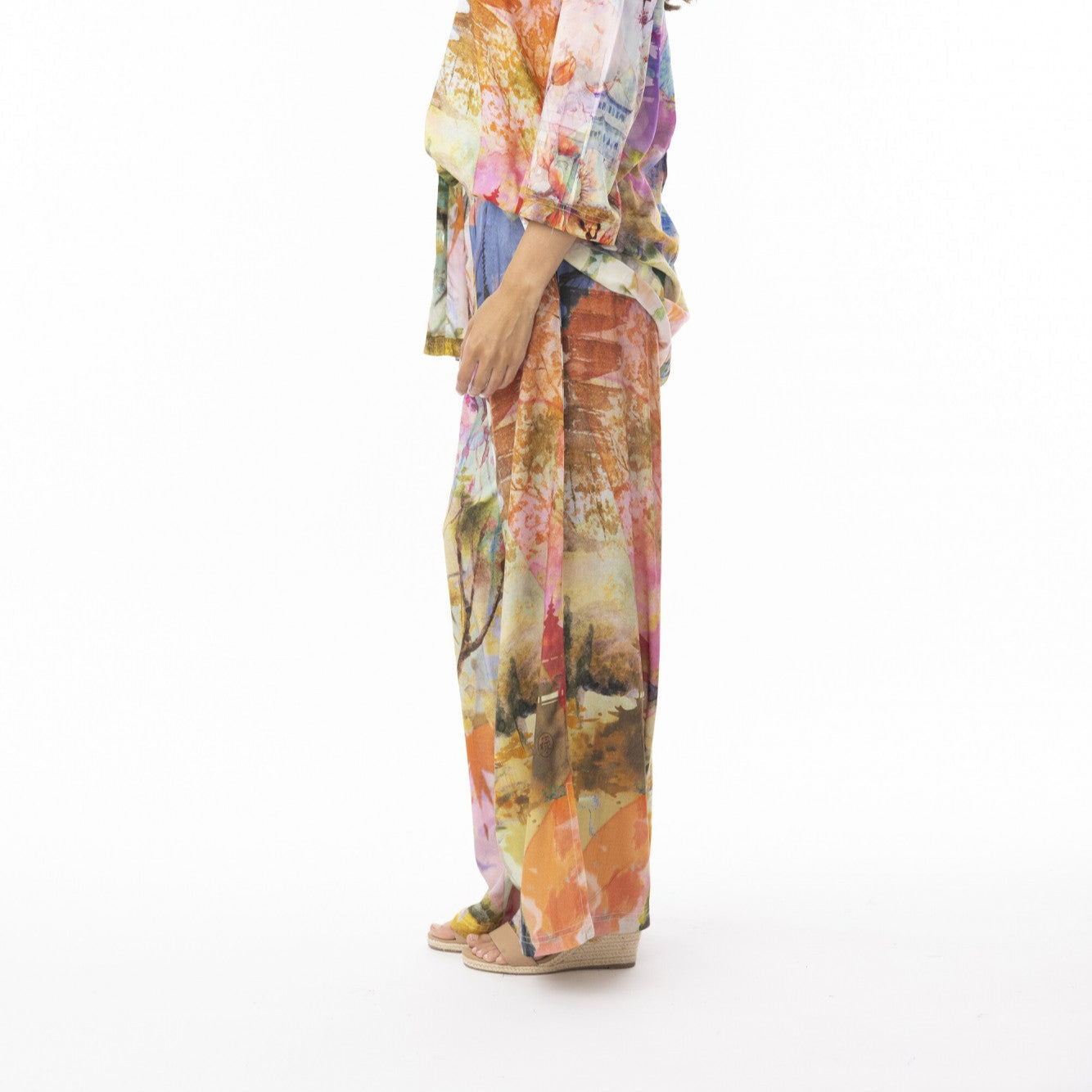 Orientique Scenic Digital Print Pants