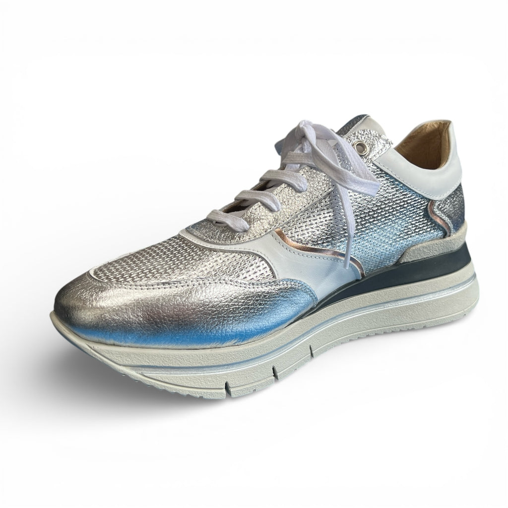Le Sansa Adelyn Sneakers