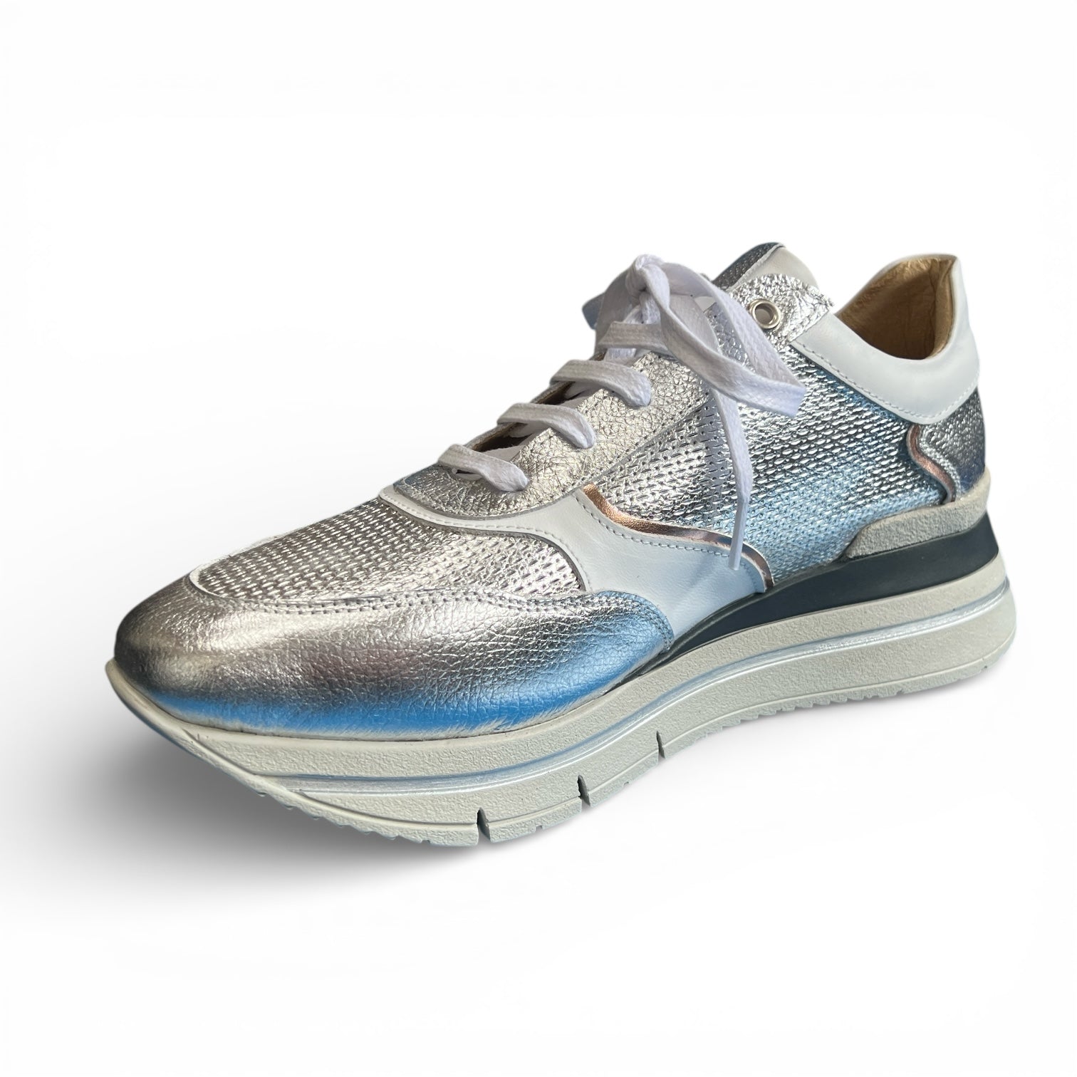 Le Sansa Adelyn Sneakers