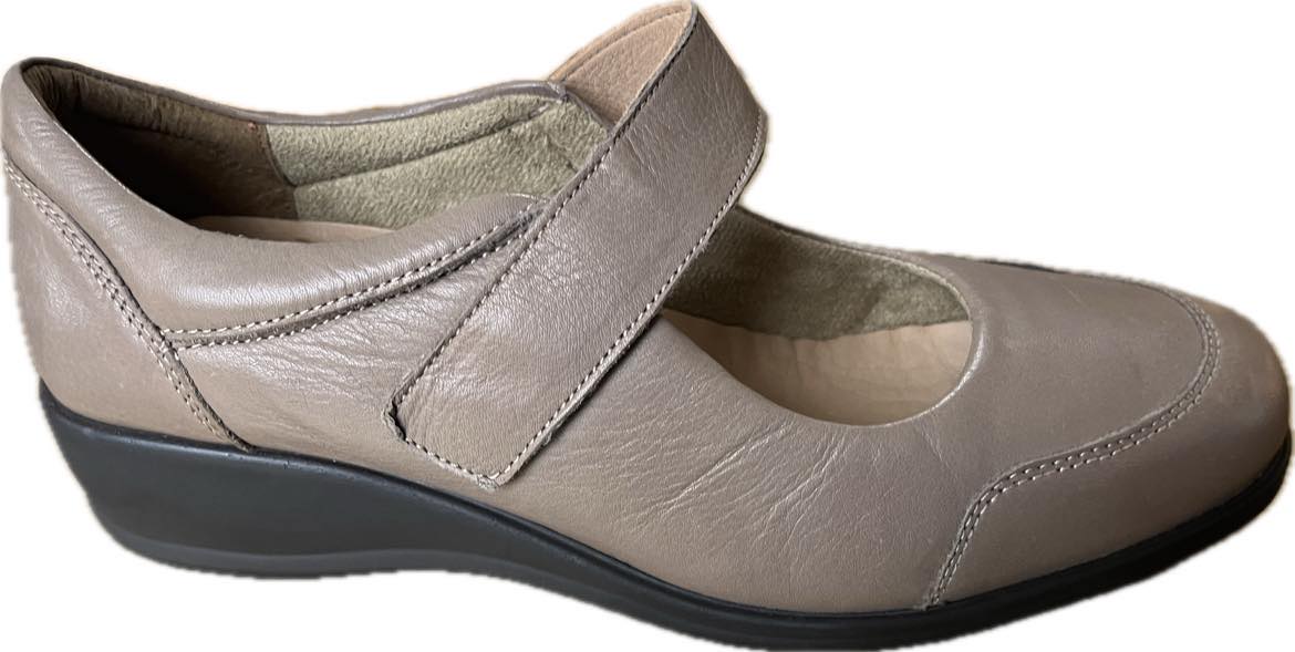 Tesselli Isadora MaryJane Darkstone
