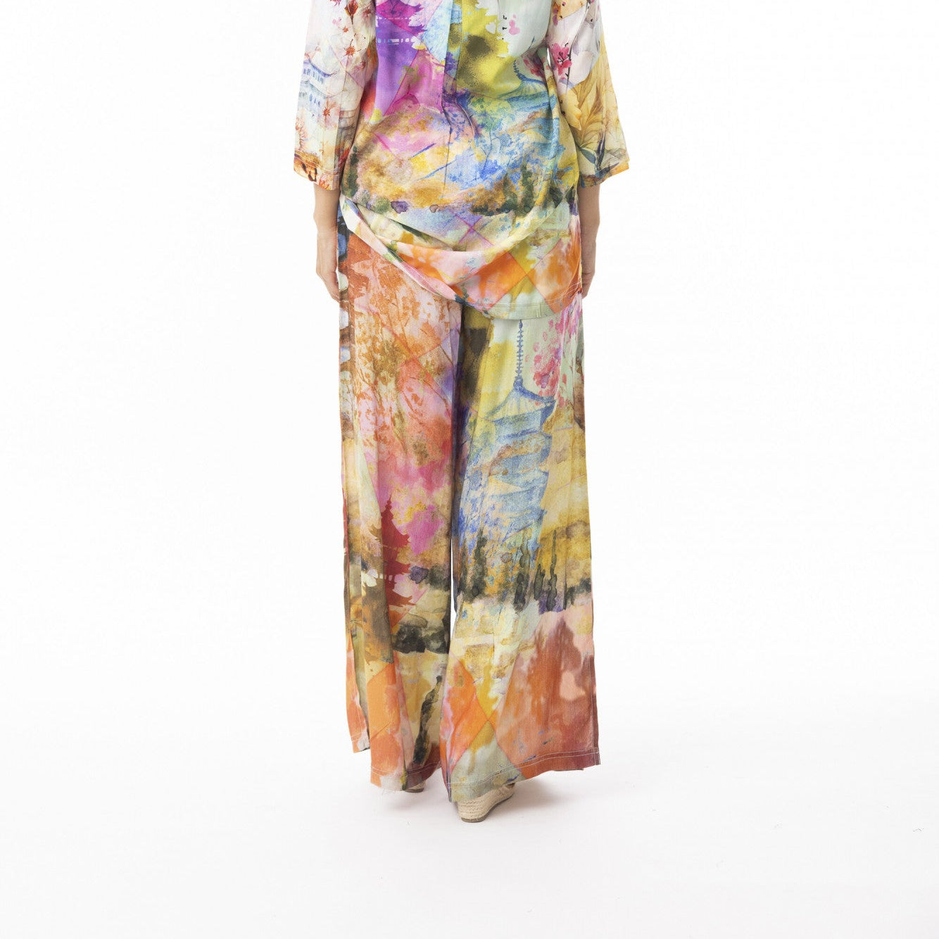 Orientique Scenic Digital Print Pants