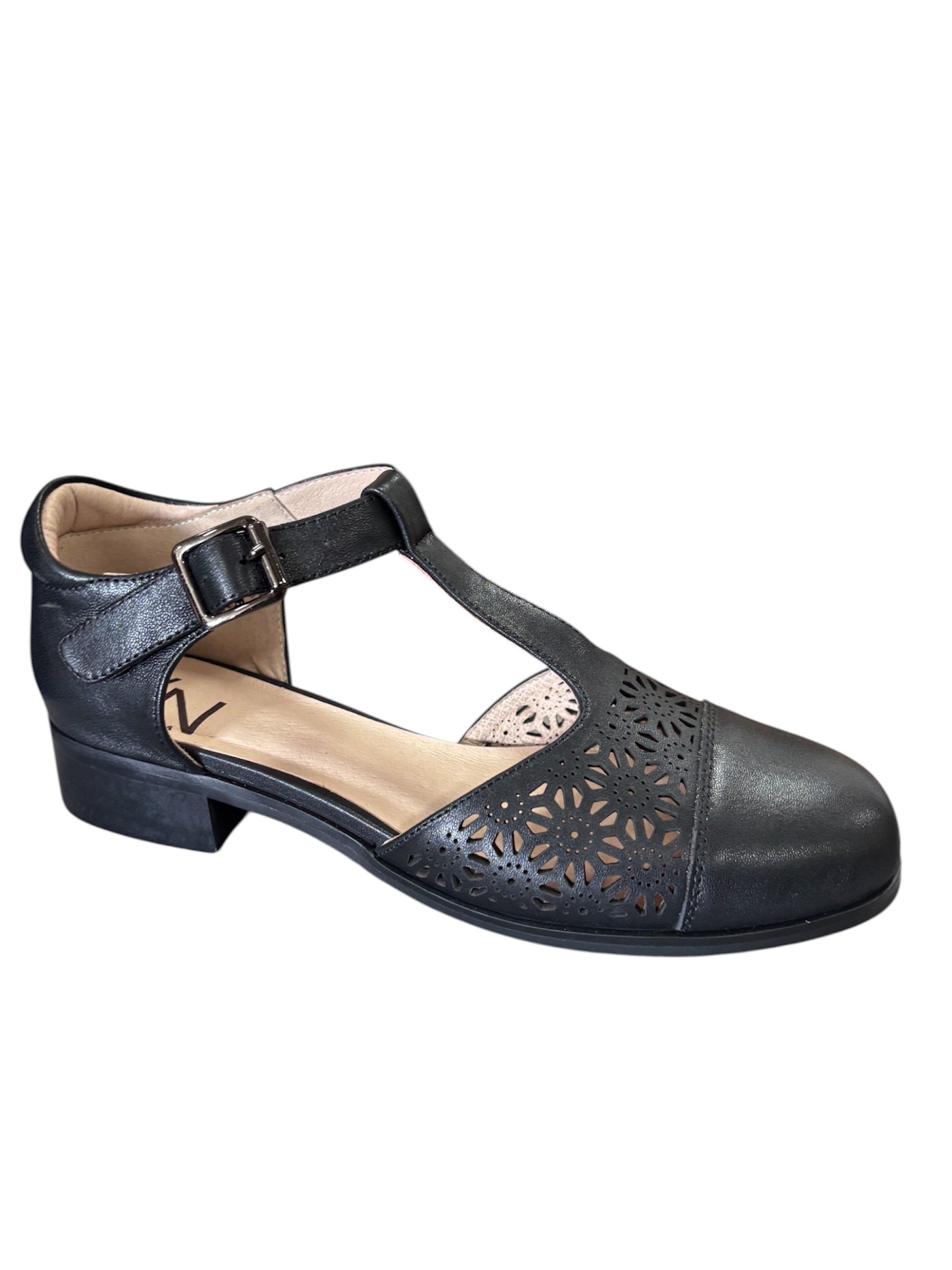 Via Nova Lula Buckle Shoe
