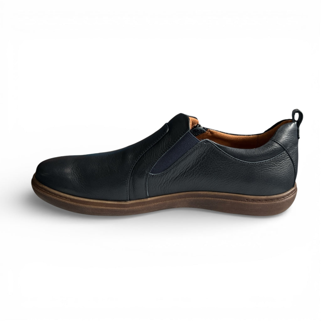 CBD Clair Flat Zippered Shoe