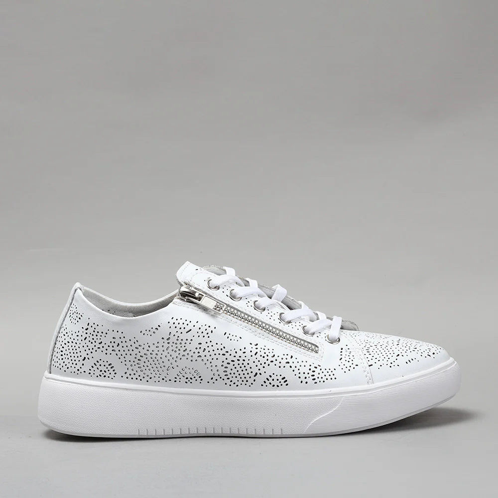 CC Resorts Davan Sneaker