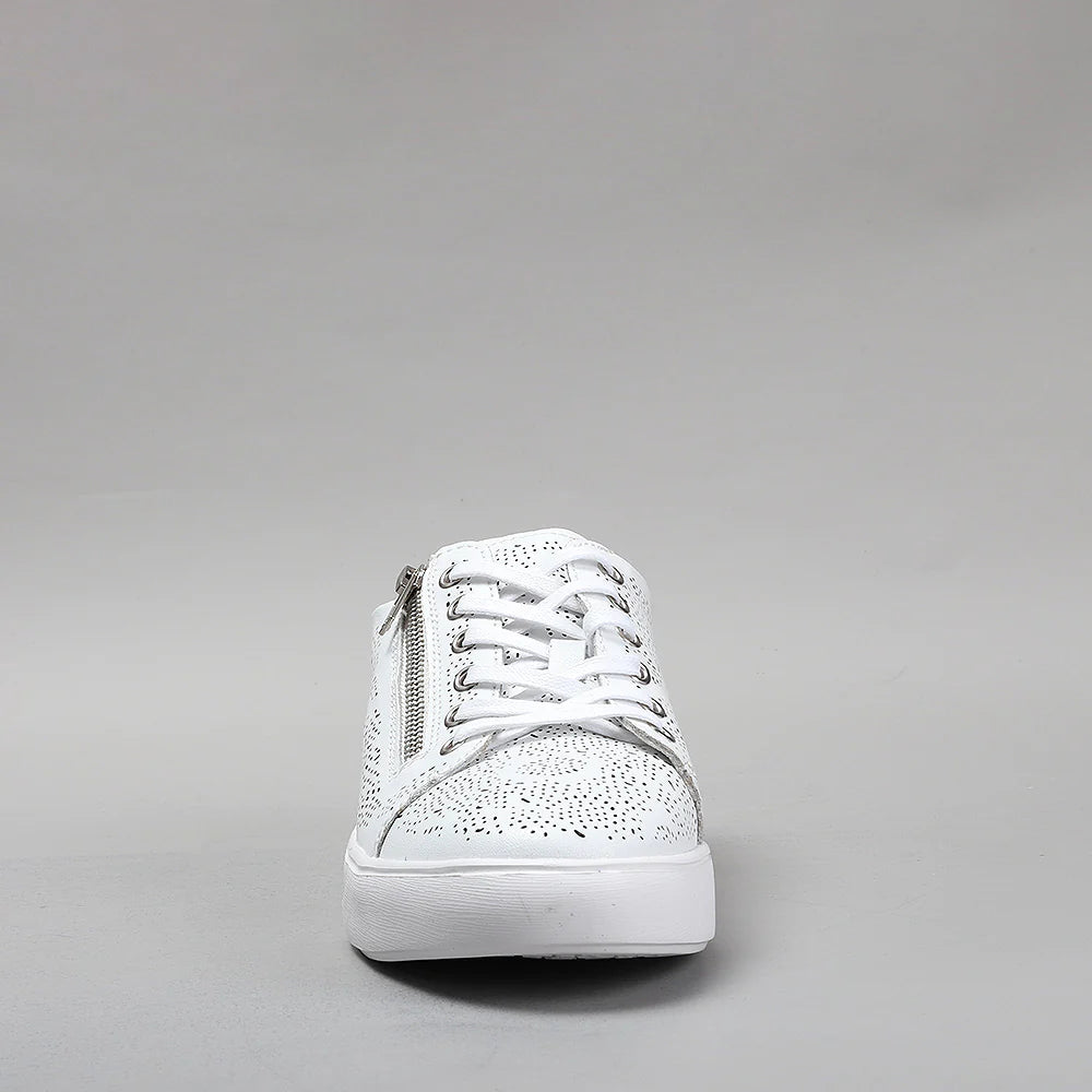 CC Resorts Davan Sneaker