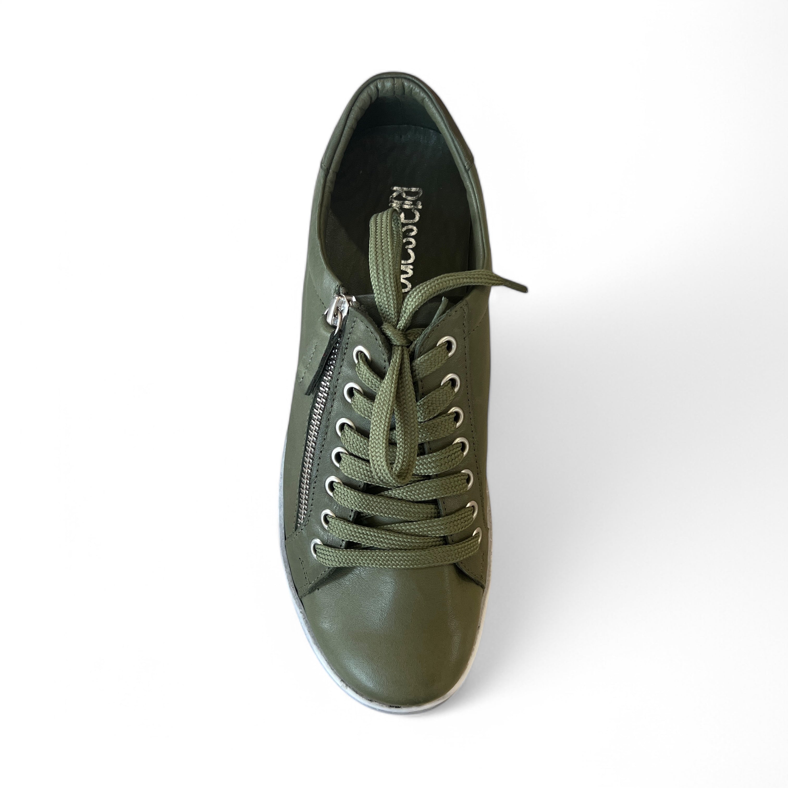 Rilassare Token Sneaker