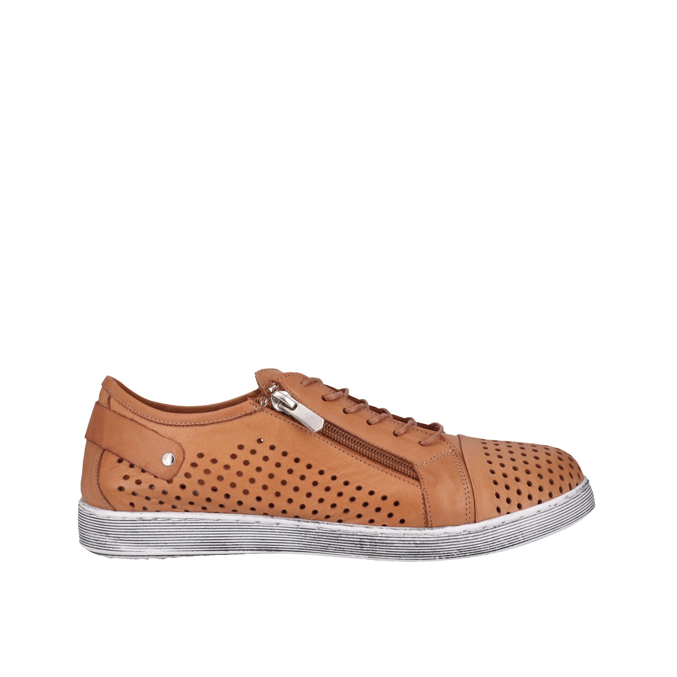 Cabello EG17 Perf Sneaker