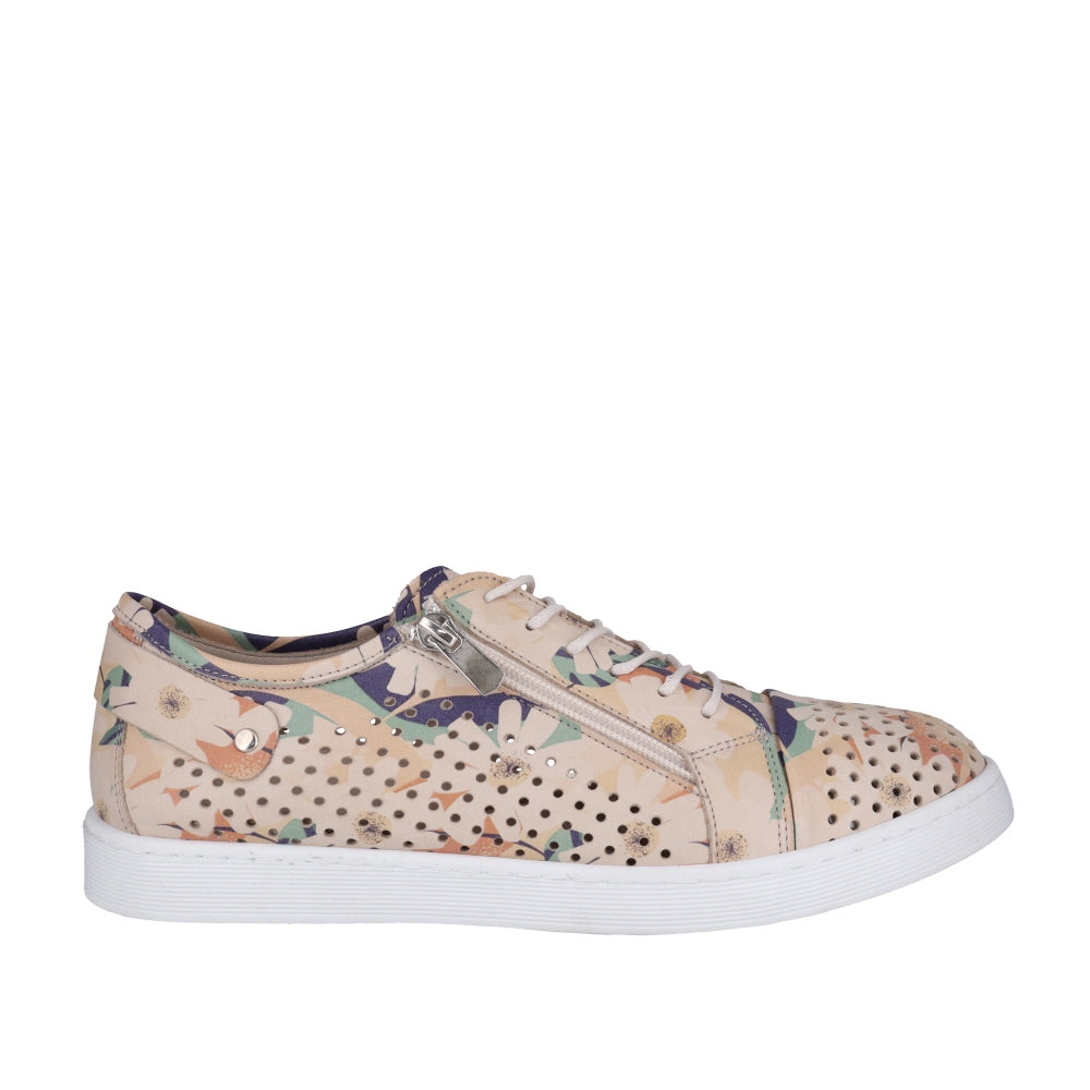 Cabello EG17P Perf Sneaker