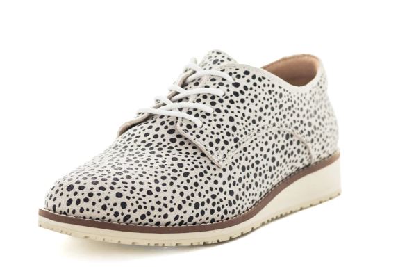 Just Bee Cruze Shoe