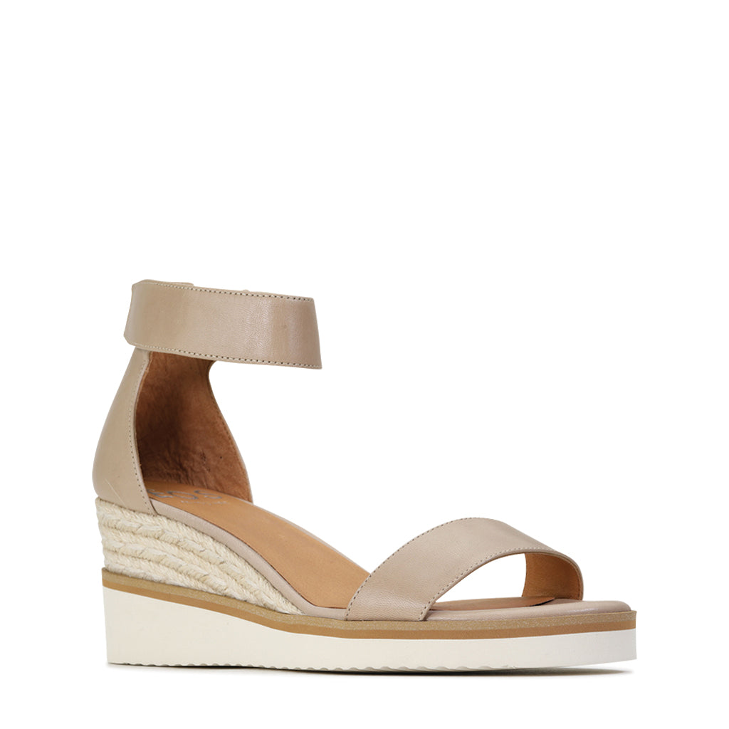 EOS Lazy Wedge Espadrille Ecru