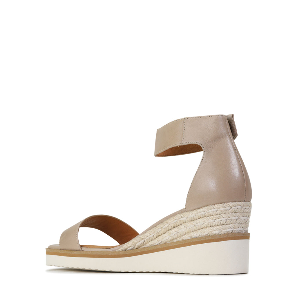 EOS Lazy Wedge Espadrille Ecru