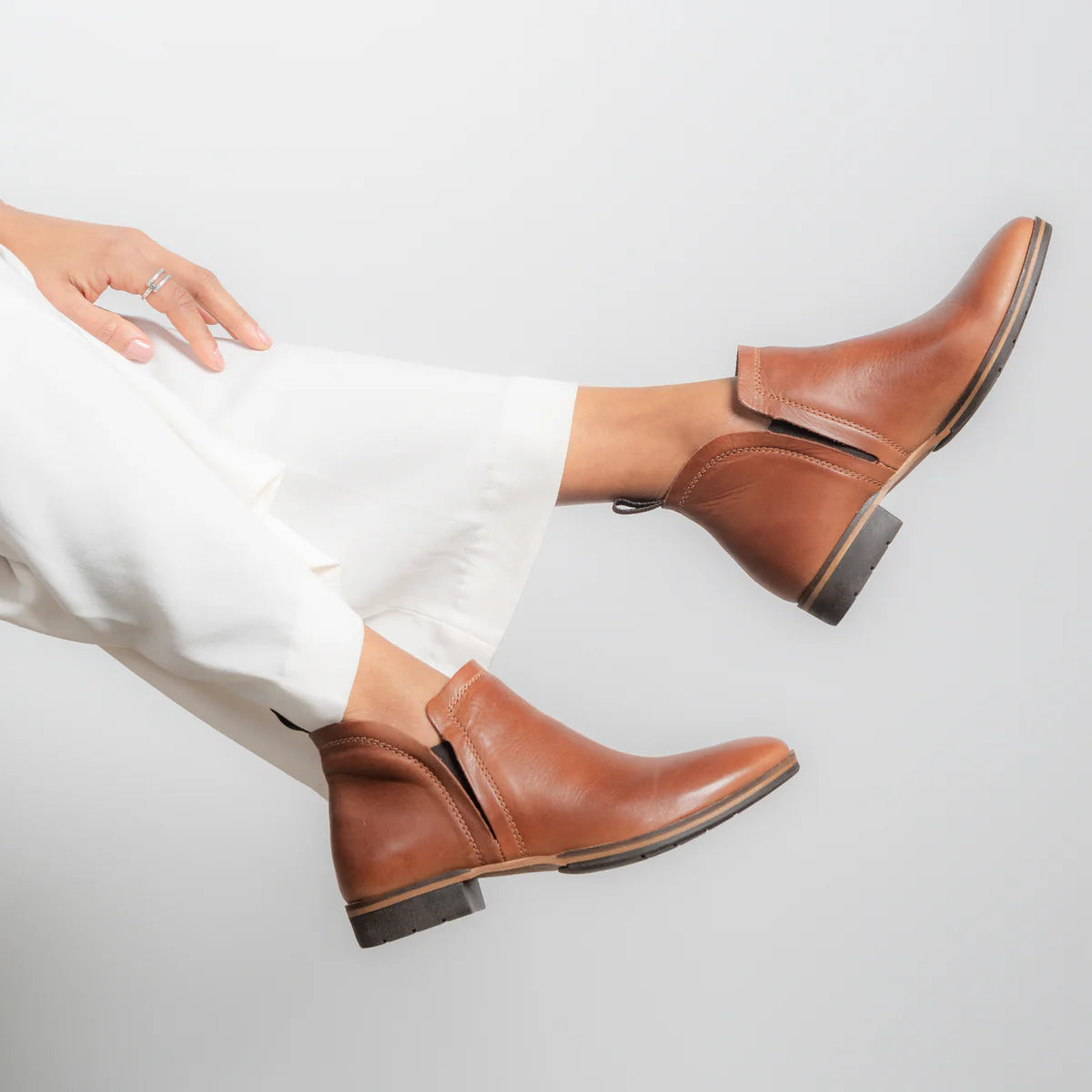 EOS Gaid Boot