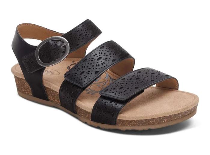 Aetrex Lilly Cut-out Sandal
