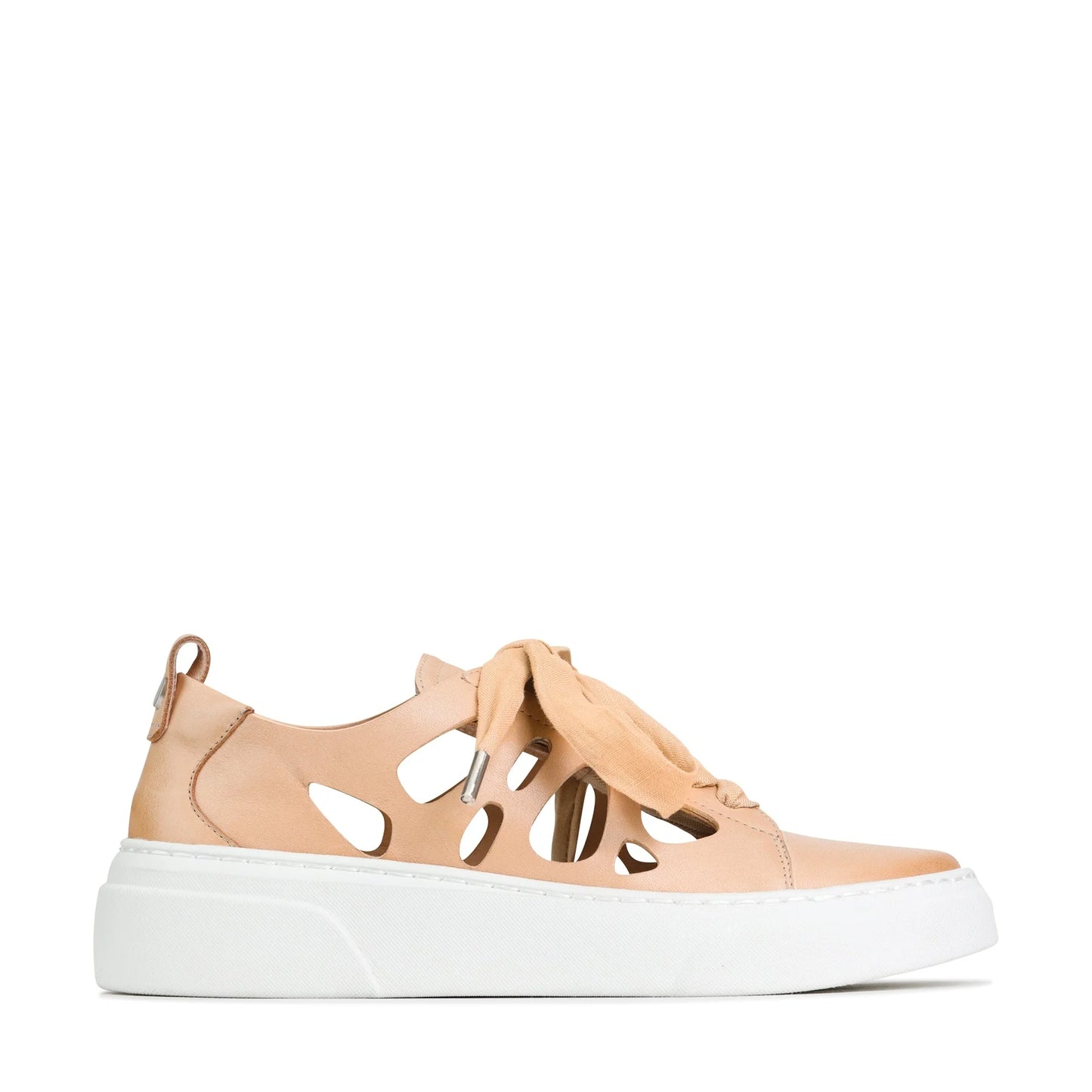 EOS Minnie Perforated Sneaker