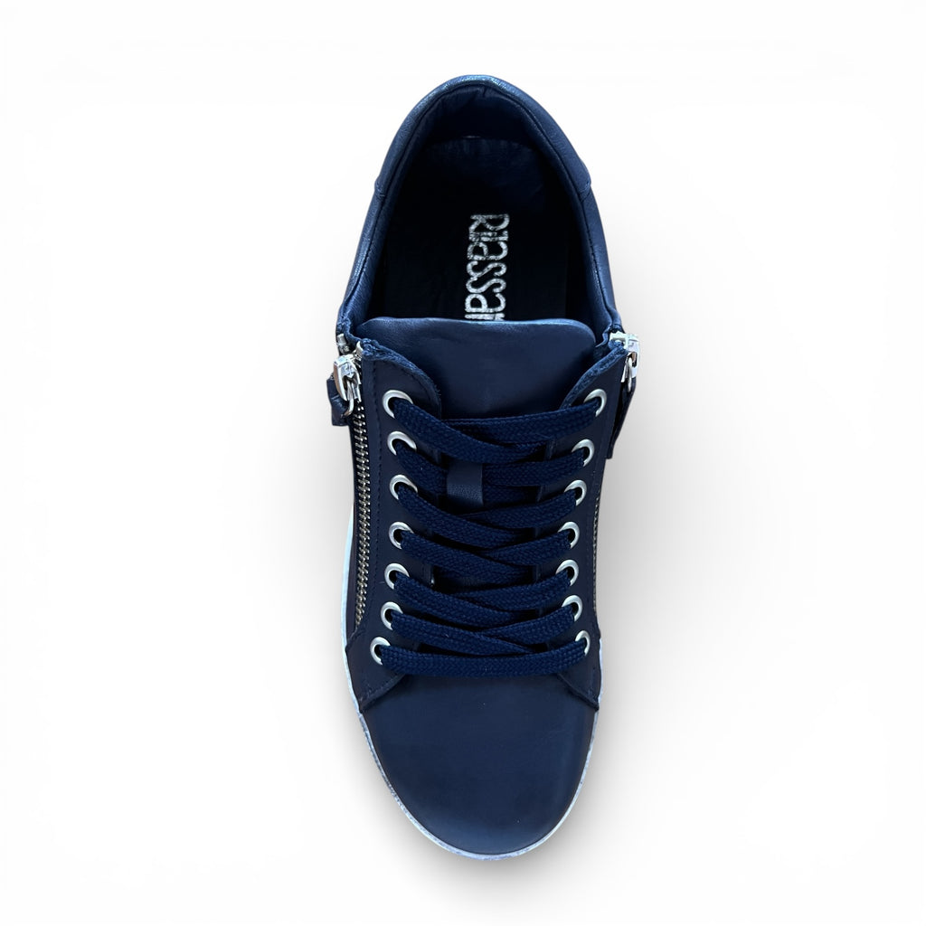Rilassare Twin Zip Sneaker