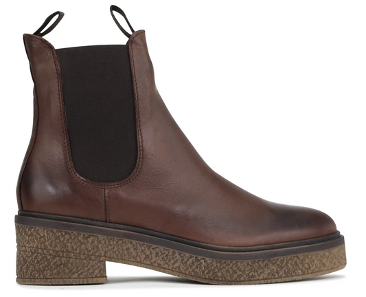 EOS Freya Pull-on Chelsea Boot Chestnut 