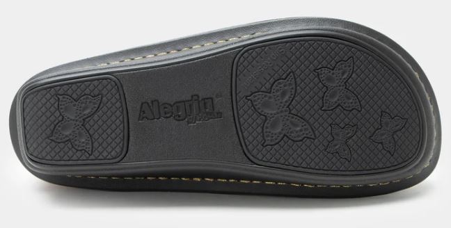 Alegria Paloma Carmelita