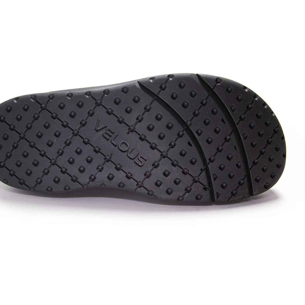 Velous Vernonia Slip-on Sneaker