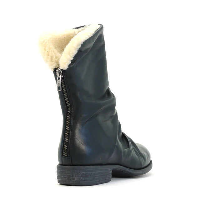 EOS Wilp Shearling lined Boot