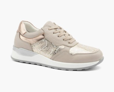 Klouds Keesha Rose Sneaker 