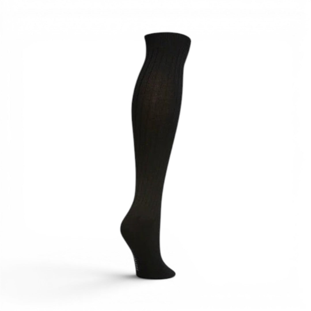 The Happy Shoe Shop Pussyfoot Classic Ribbed Knee High Socks in black, made from cashmere blend.