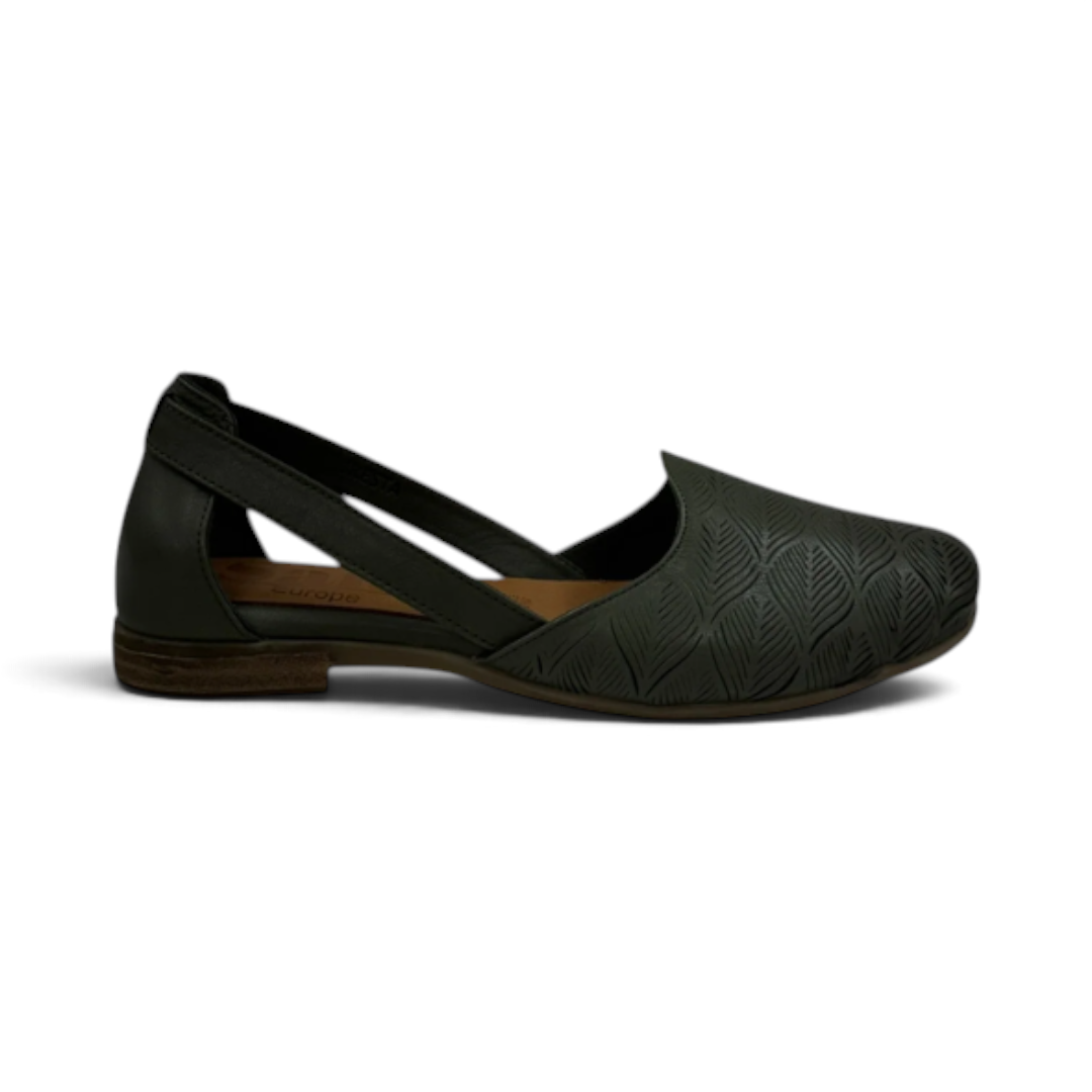 The Happy Shoe Shop Sala Cresta dark green leather flat with intricate laser-cut leaf patterns and side cutouts.