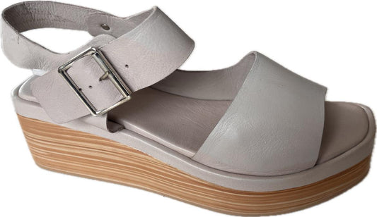 Le Sansa True Platform Sandal Silver Grey